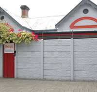 Haus Accommodation - Accommodation Main Beach