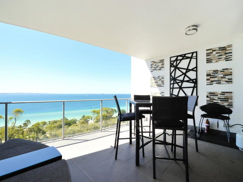 Nautilus By Rockingham Apartments - Accommodation Main Beach 2