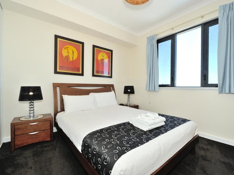 Nautilus By Rockingham Apartments - Accommodation Main Beach 12
