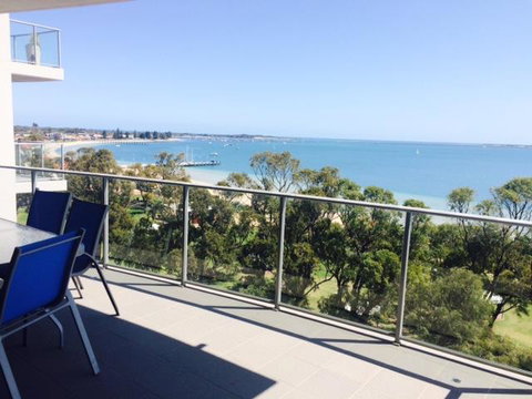 Nautilus By Rockingham Apartments - Accommodation Main Beach 19