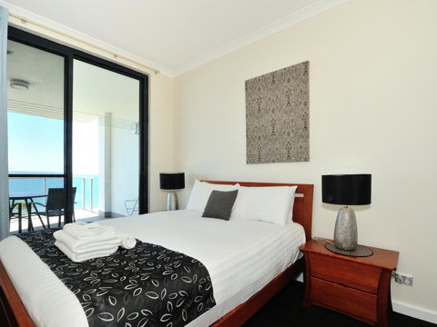 Nautilus By Rockingham Apartments - Accommodation Main Beach 10