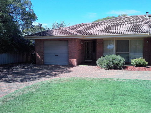 Busselton Beachfront - Accommodation Main Beach 3