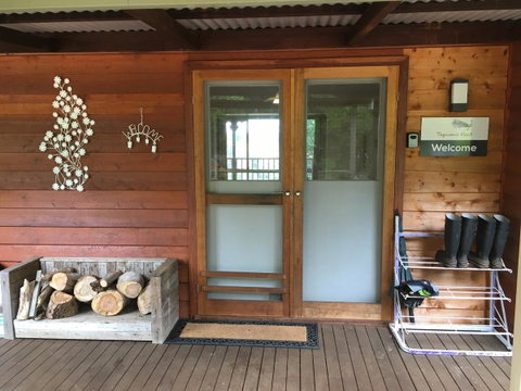 Tegwan's Nest Holiday Home - Accommodation Main Beach 7
