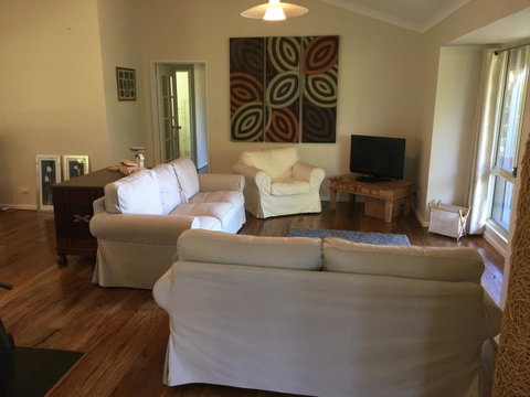 Tegwan's Nest Holiday Home - Accommodation Main Beach 27