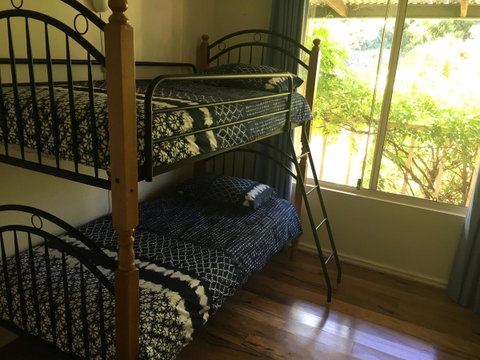 Tegwan's Nest Holiday Home - Accommodation Main Beach 30