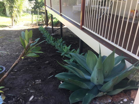 Bright & Beautiful Home On The Hills! - Accommodation Main Beach 4