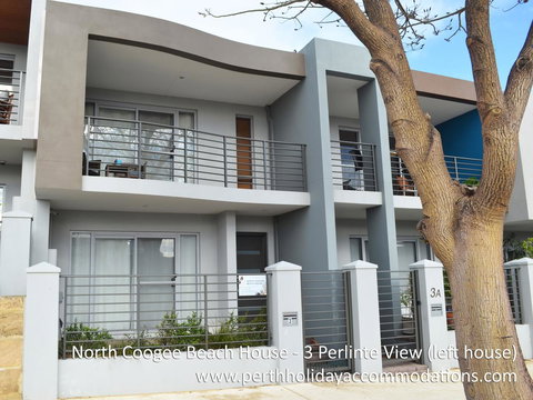 North Coogee Beach House - Accommodation Main Beach 0