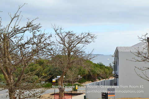 North Coogee Beach House - Accommodation Main Beach 8