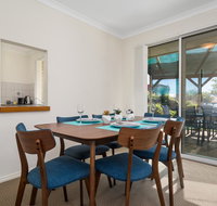 Como South Perth Villa - Accommodation Main Beach