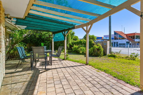 Como South Perth Villa - Accommodation Main Beach 24