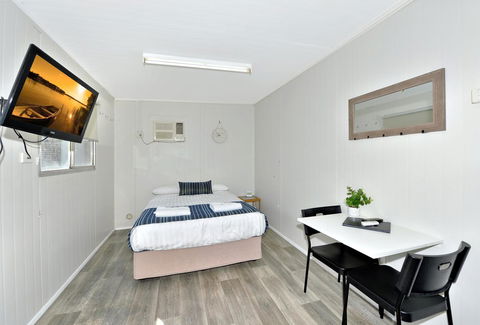 Mandurah Coastal Holiday Park - Accommodation Main Beach 22