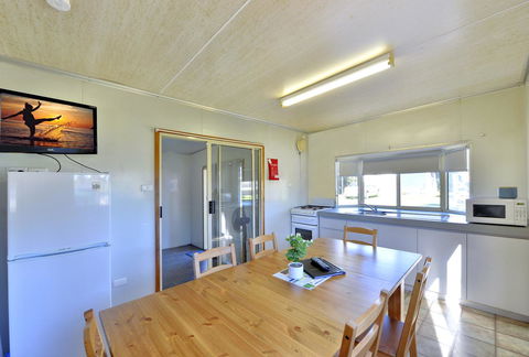 Mandurah Coastal Holiday Park - Accommodation Main Beach 23