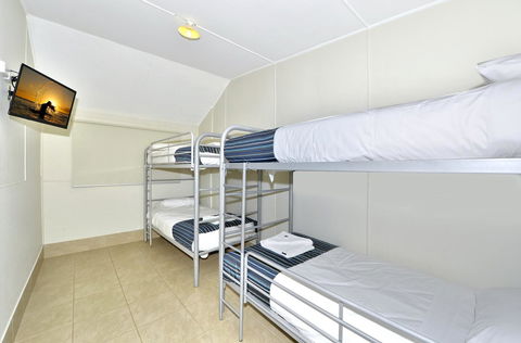 Mandurah Coastal Holiday Park - Accommodation Main Beach 13