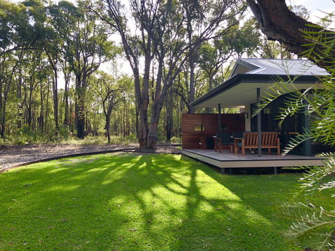 Amaroo Retreat & Spa - Accommodation Main Beach 0