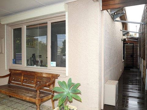 Dawson Accommodation - Accommodation Main Beach 8