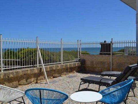 Caravel Beach House Mandurah - Accommodation Main Beach 29