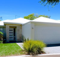 Contemporary Cove - Quindalup - Accommodation Main Beach