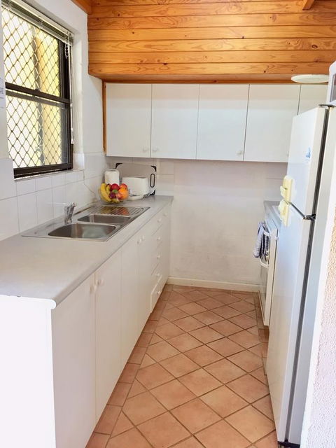 Cottesloe Beach Chalets - Accommodation Main Beach 44