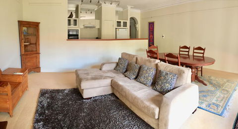 Cottesloe Beach Chalets - Accommodation Main Beach 24