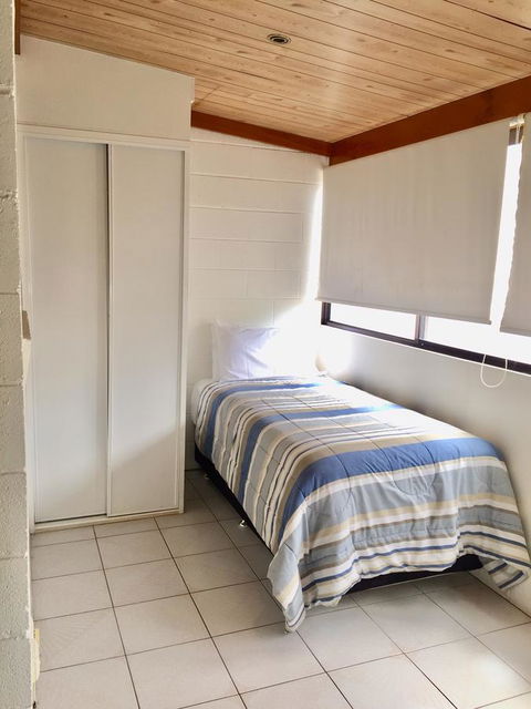 Cottesloe Beach Chalets - Accommodation Main Beach 18