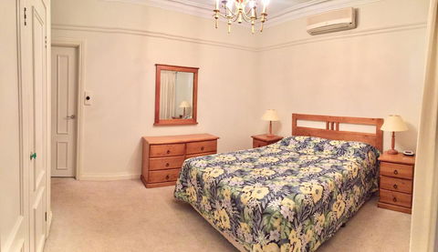 Cottesloe Beach Chalets - Accommodation Main Beach 5