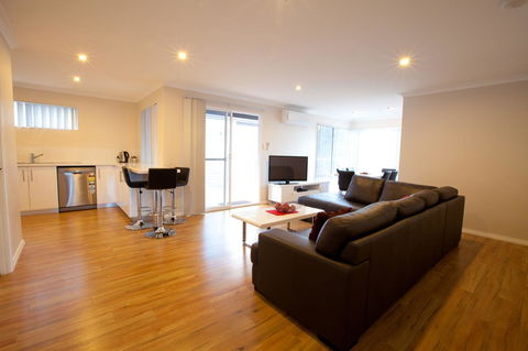 Cape Villas - Accommodation Main Beach 20