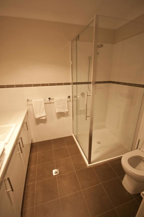 Cape Villas - Accommodation Main Beach 29
