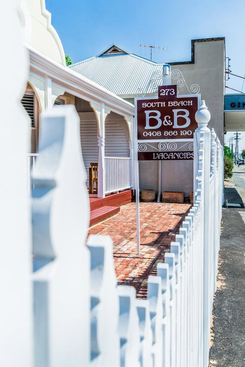 South Beach Bed & Breakfast - Accommodation Main Beach 6