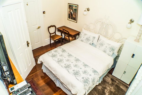 South Beach Bed & Breakfast - Accommodation Main Beach 15