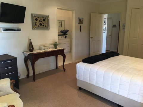 Armadale Cottage Bed & Breakfast - Accommodation Main Beach 27