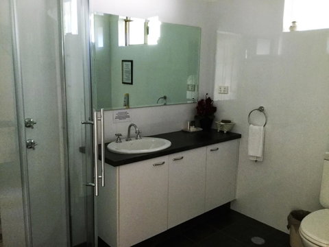 Armadale Cottage Bed & Breakfast - Accommodation Main Beach 23