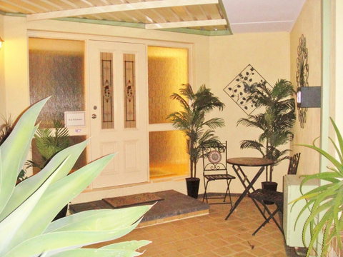 Armadale Cottage Bed & Breakfast - Accommodation Main Beach 0
