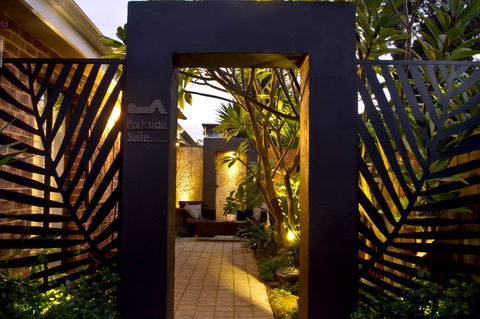 Haven On The Park - Accommodation Main Beach 0