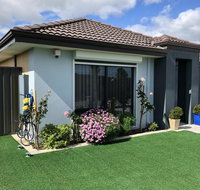 Nora Muslim Holiday Home - Accommodation Main Beach