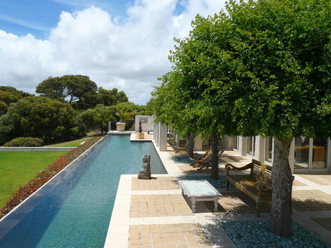 The Princess House - Accommodation Main Beach 3