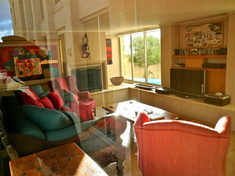 The Princess House - Accommodation Main Beach 21