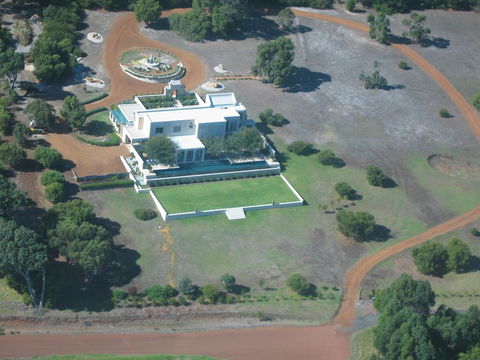 The Princess House - Accommodation Main Beach 17