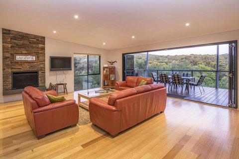 12/26 Yallingup Beach Road - Accommodation Main Beach 2