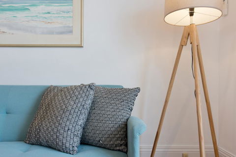 Ocean Breeze Apartment - Accommodation Main Beach 19