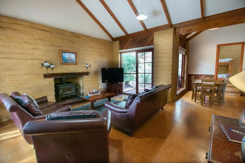 Denmark Forest Retreat - Accommodation Main Beach 23