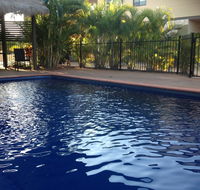 Breezes Apartments - Accommodation Main Beach