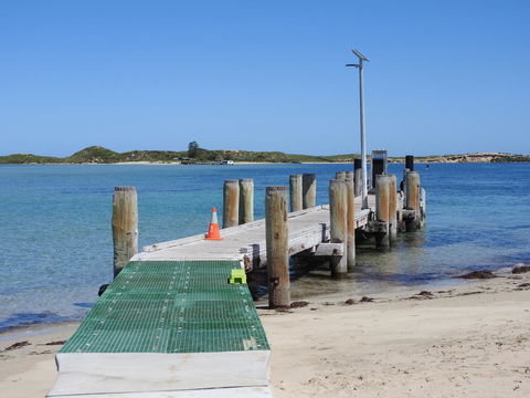 The Royal Dolphin Bed & Breakfast Safety Bay - Accommodation Main Beach 12