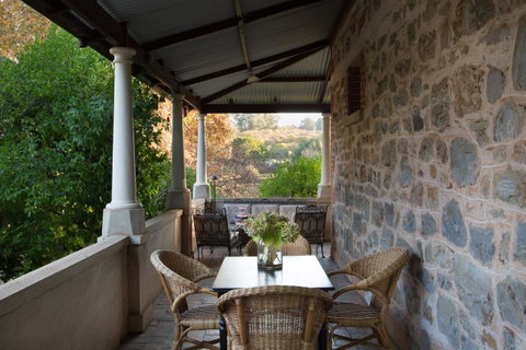 Historic Oakhill House Entire Estate - Accommodation Main Beach 12
