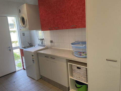 Rockpool - Accommodation Main Beach 23