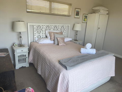 Rockpool - Accommodation Main Beach 4