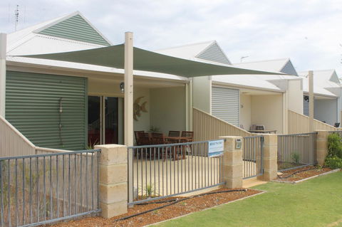 Seas The Day - Jurien Bay - Accommodation Main Beach 4