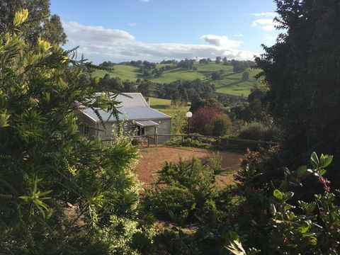 Balingup Highview Chalets - Accommodation Main Beach 24
