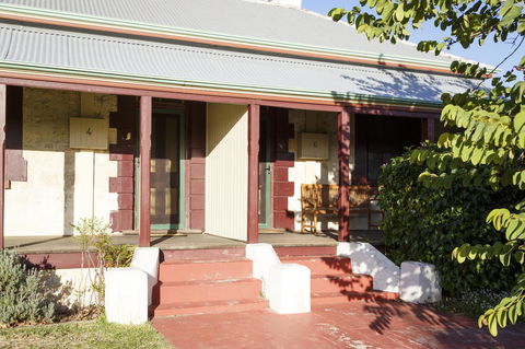 Fremantle Colonial Cottages - Accommodation Main Beach 31
