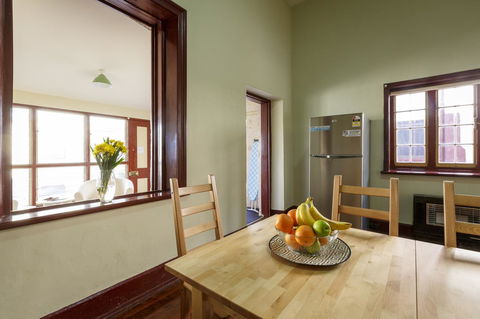 Fremantle Colonial Cottages - Accommodation Main Beach 28