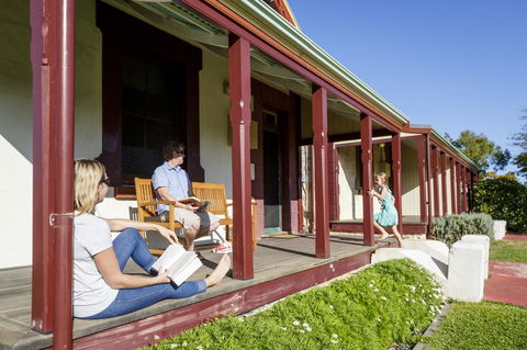 Fremantle Colonial Cottages - Accommodation Main Beach 18